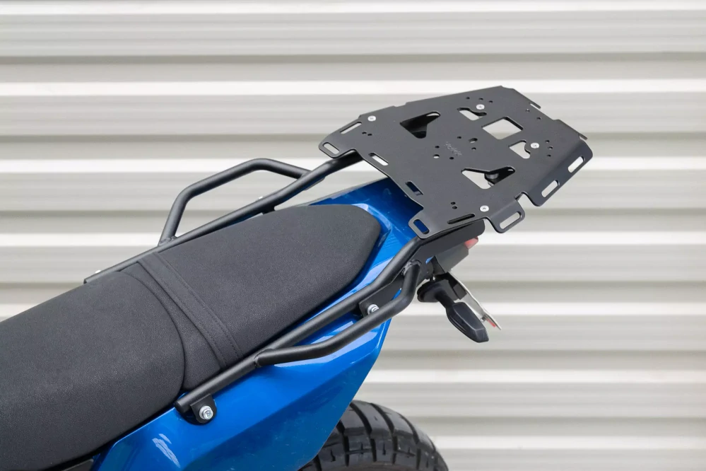 Nosič horního kufru s plechem Yamaha T7 Tenere 700 černý Yakk EXP