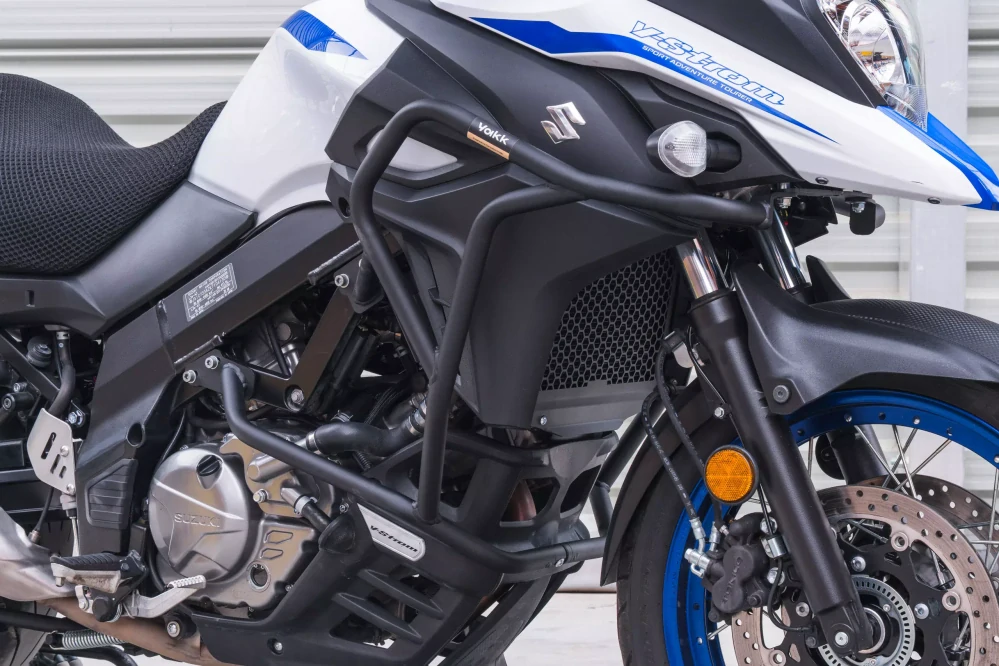 Suzuki DL 650 V-Strom (2017-2025) Kryt chladiče Black Yakk EXP 