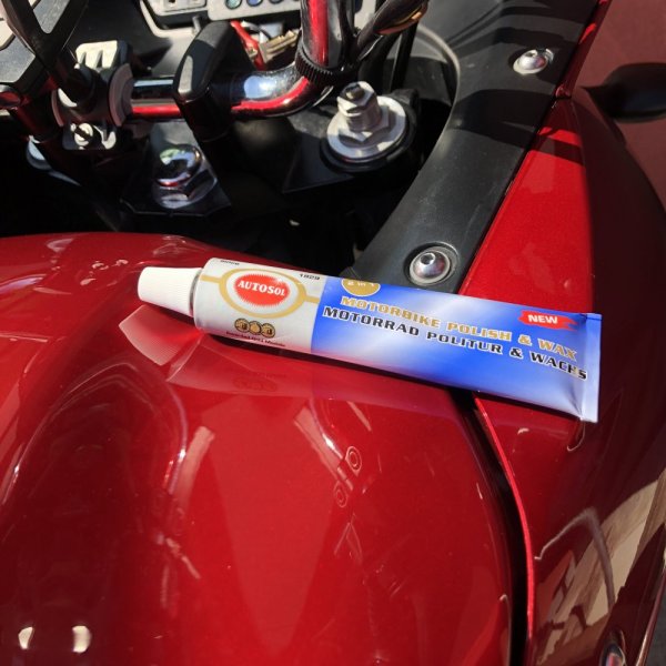 Autosol Motorbike Polish & Wax pasta pro leštění laku, 50g