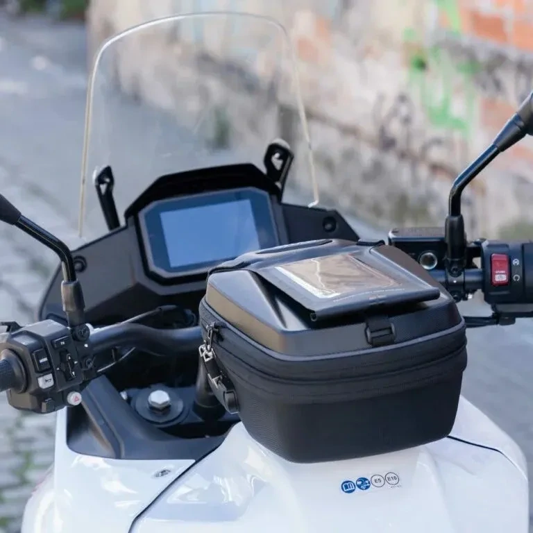 Tankvak SHAD X0SE09CLP E09CL PRO pro CLICK SYSTEM se zámkem a klíčkem + zamykání zipu číselným zámkem (5-8L zvětšovací)