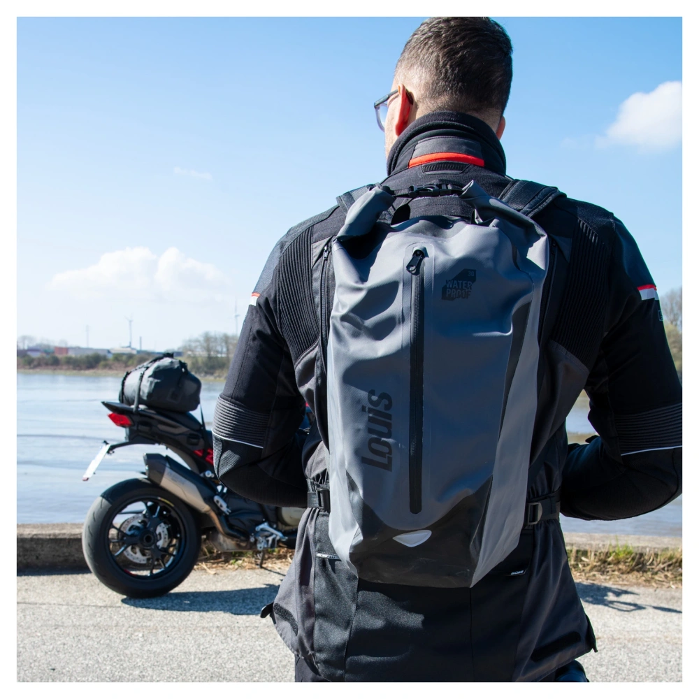 Batoh na motorku LOUIS 30L gumový vodotěsný (moto batoh)
