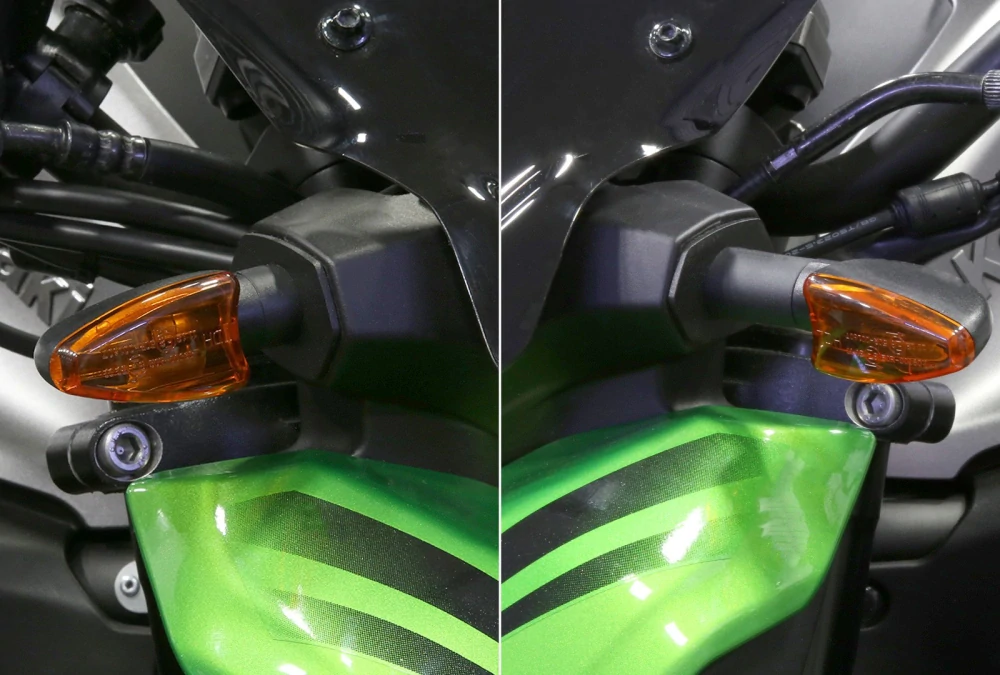 Moto-blinkry "Arrow" 20mm žárovkové černé PÁR, 21W