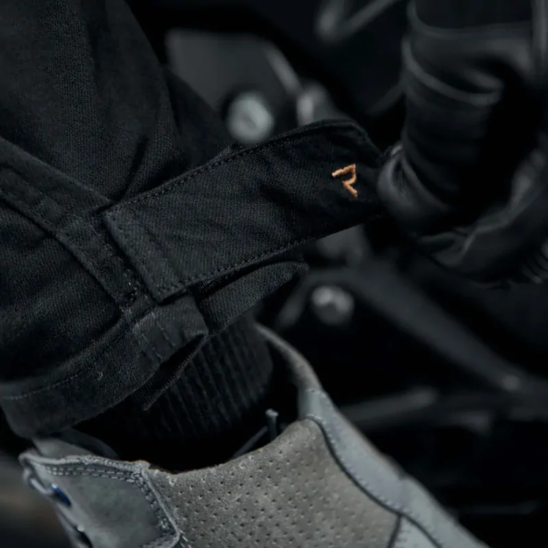 Kevlarové rifle (kevlar jeans) na motorku REBELHORN Urban III, černé 