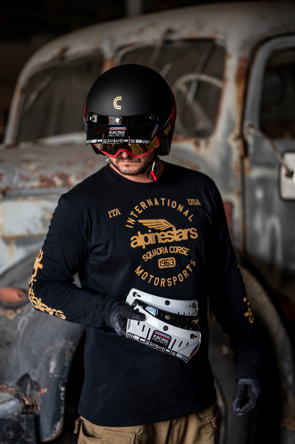 Plochý retro kšilt Cassida OXYGEN RACING SPIRIT, černý lesklý