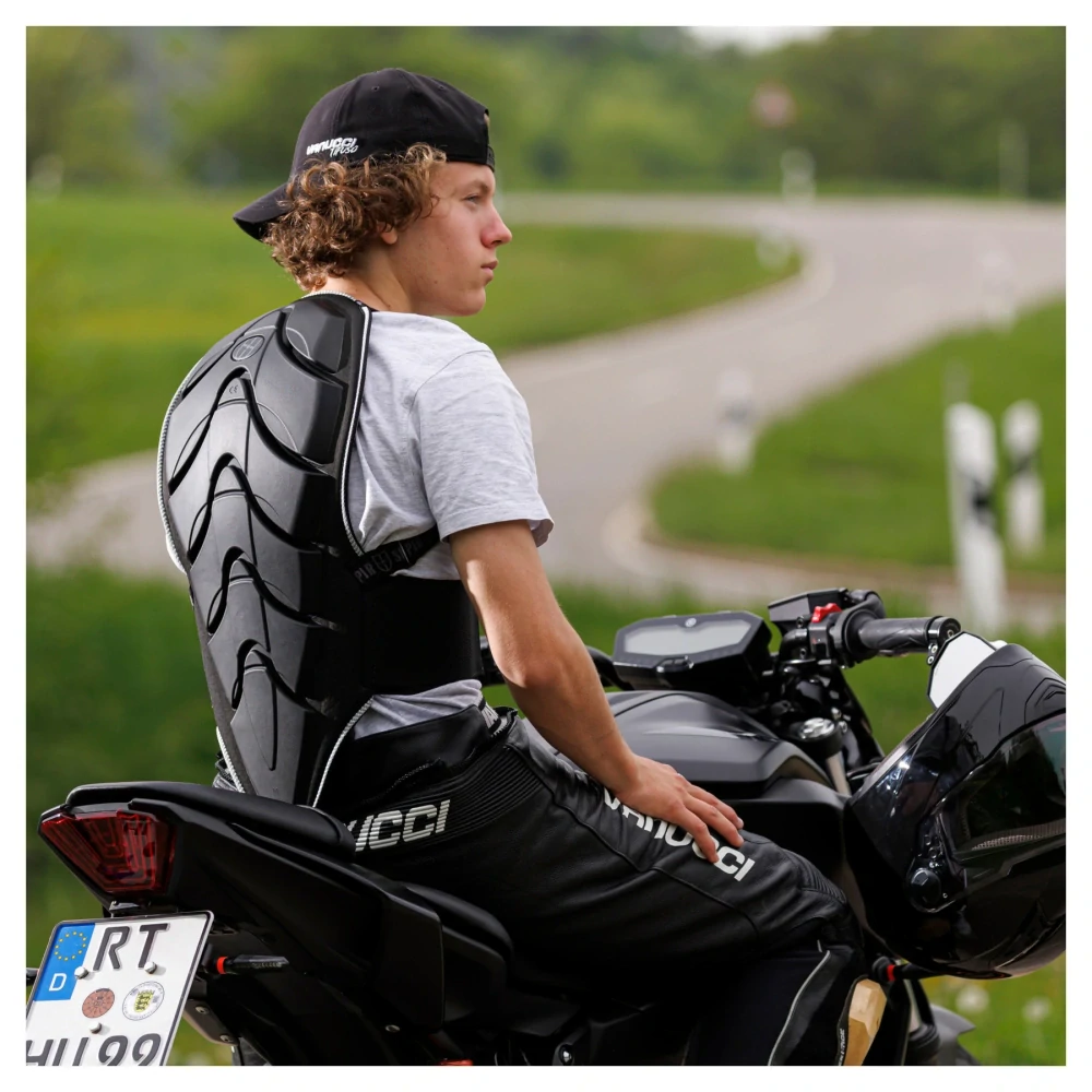 Páteřový chránič na motorku SUPER SHIELD 834 LEVEL 2