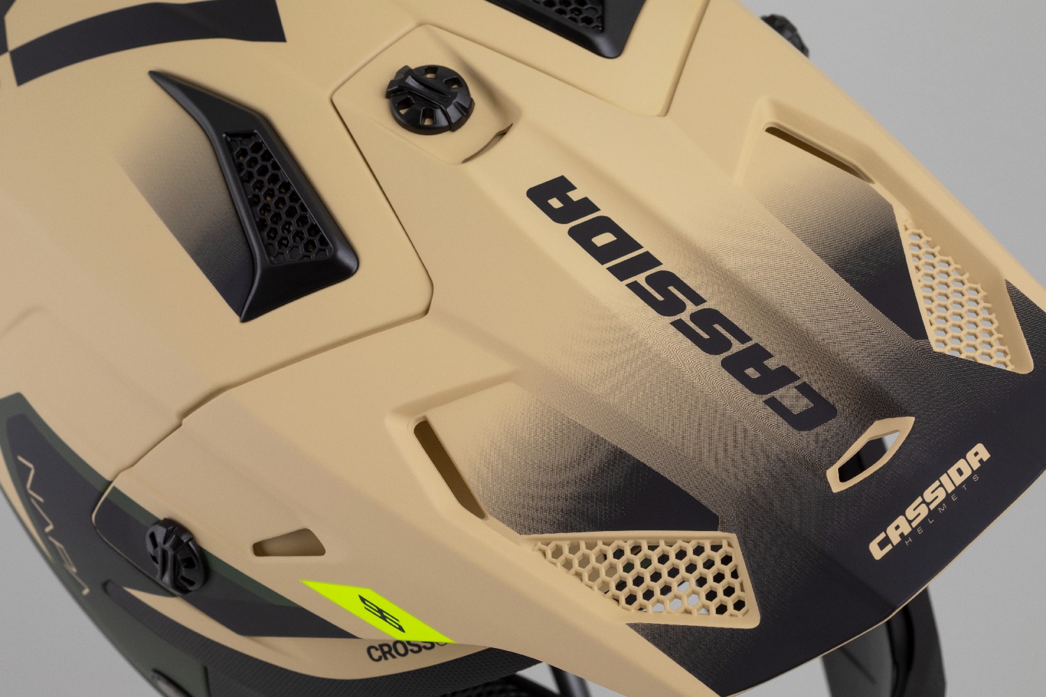 Motokrosová (MX) helma na motorku CASSIDA Cross Cup 2 Napa (písková/zelená/žlutá fluo/černá matná)