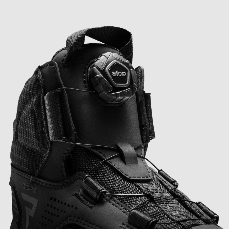 Boty na motorku REBELHORN CORE BLACK, nízké boty s rychlozapínáním ATOP