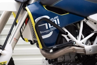Padací rám Husqvarna 701, KTM 690, Gas Gas 700 - černé Yakk EXP