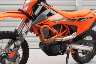 Padací rám Husqvarna 701, KTM 690, Gas Gas 700 - oranžový Yakk EXP
