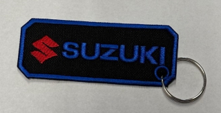 Přívěsek na klíče "klíčenka" Suzuki, černo-modrá