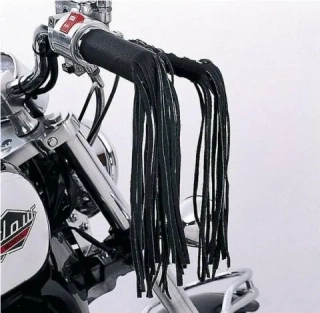 Kožené třásně na páčky motocyklu chopper, pár